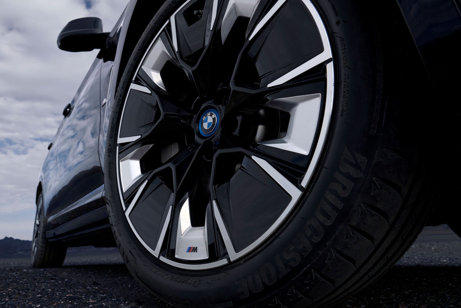 2024款寶馬純電(diàn)動iX3