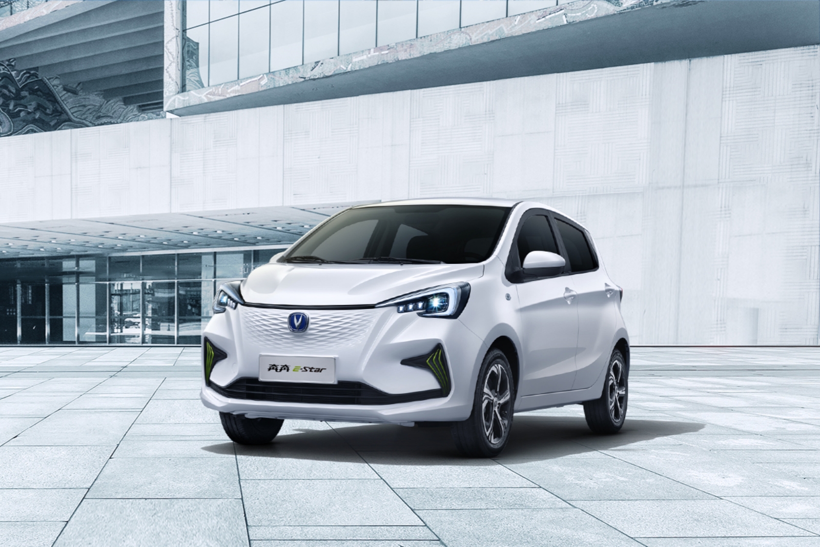 2024款長(cháng)安(ān)奔奔EV