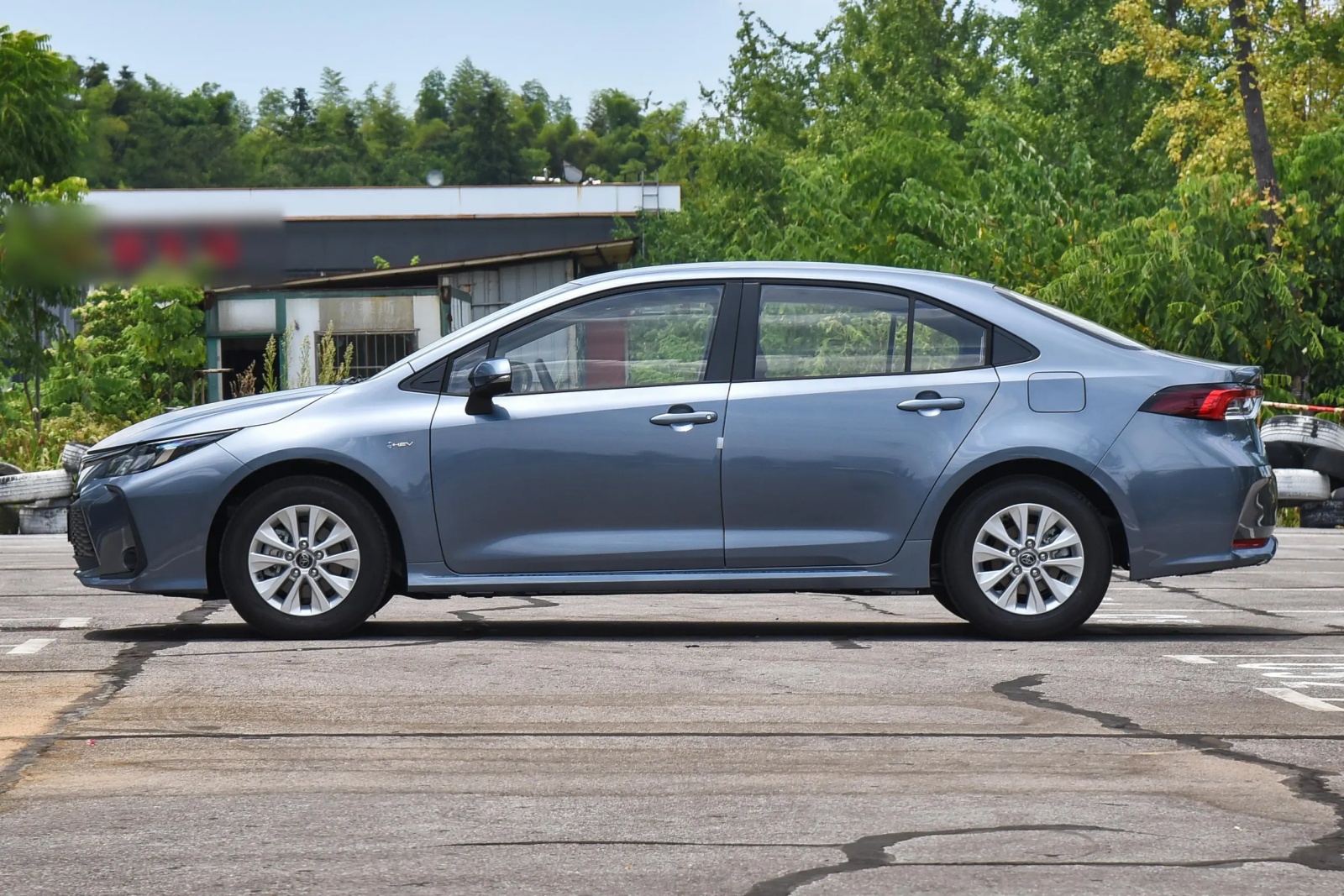 2024款豐田卡羅拉 1.8L 